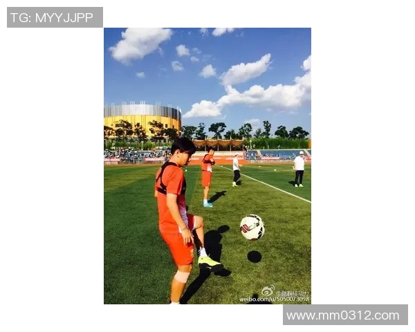 孤独的绿茵场上他曾辉煌如星的落寞足球明星的心路历程